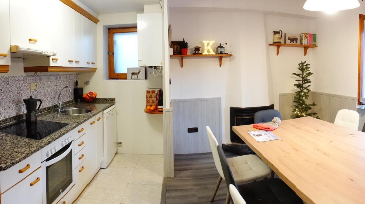 Cirjuana, Casa En El Centro Con Agradable Jardin Y Barbacoa By Pirineos 360 Villa Biescas  Bagian luar foto